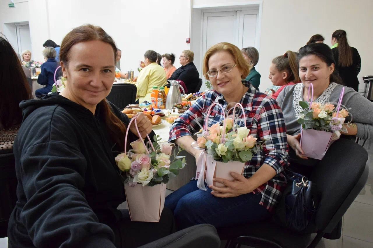 Накануне Дня матери в Тамбове состоялось праздничное мероприятие «От сердца к сердцу» Накануне Дня матери в Тамбове состоялось праздничное мероприятие «От сердца к сердцу»