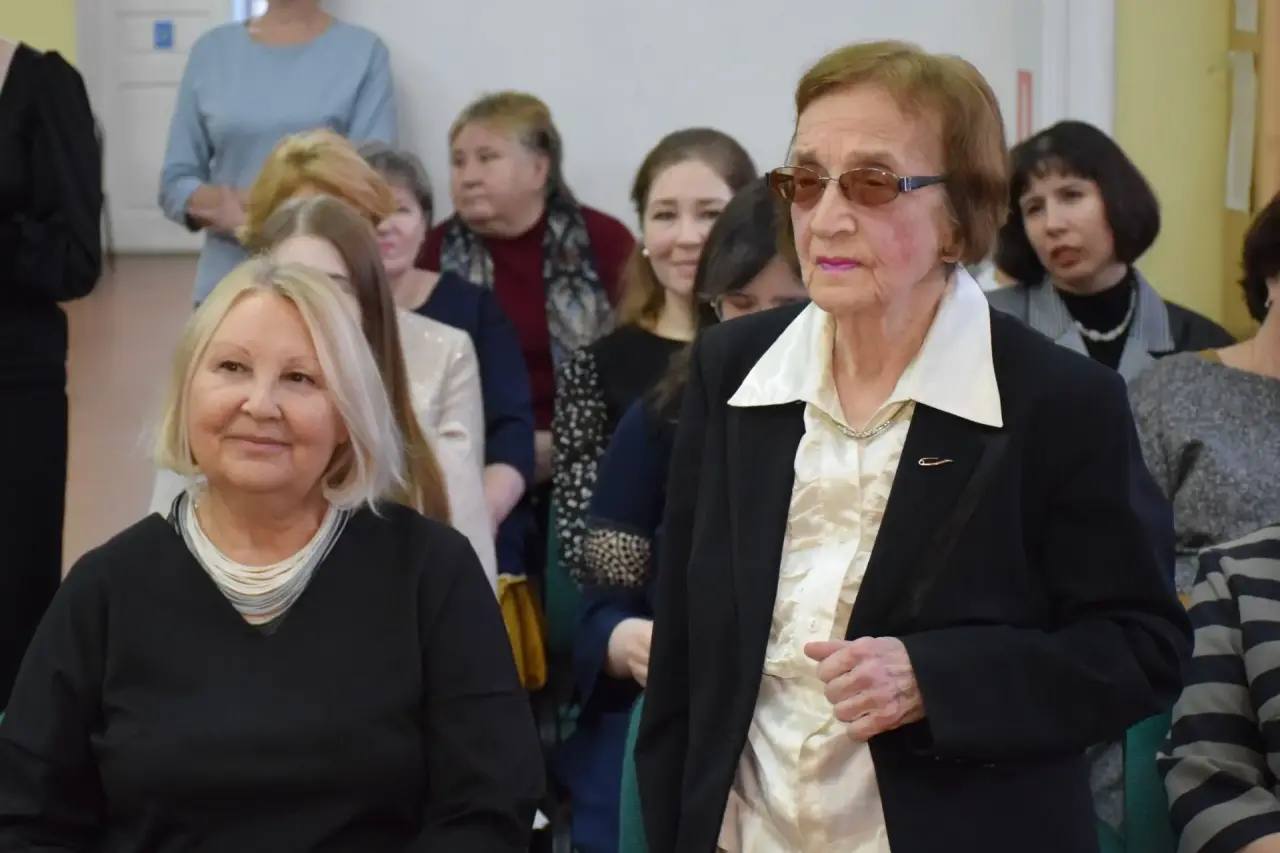 Максим Косенков: 40 лет назад в Тамбове появилось детское литературно-творческое объединение «Тропинка» Максим Косенков: 40 лет назад в Тамбове появилось детское литературно-творческое объединение «Тропинка»