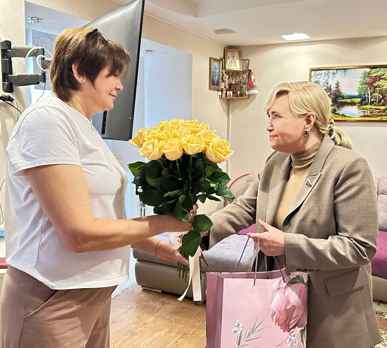 Депутат Государственной думы Тамара Фролова встретилась с матерью участников СВО из Тамбова