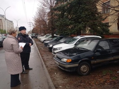 В Тамбове на Моршанском шоссе проверили соблюдение правил парковки