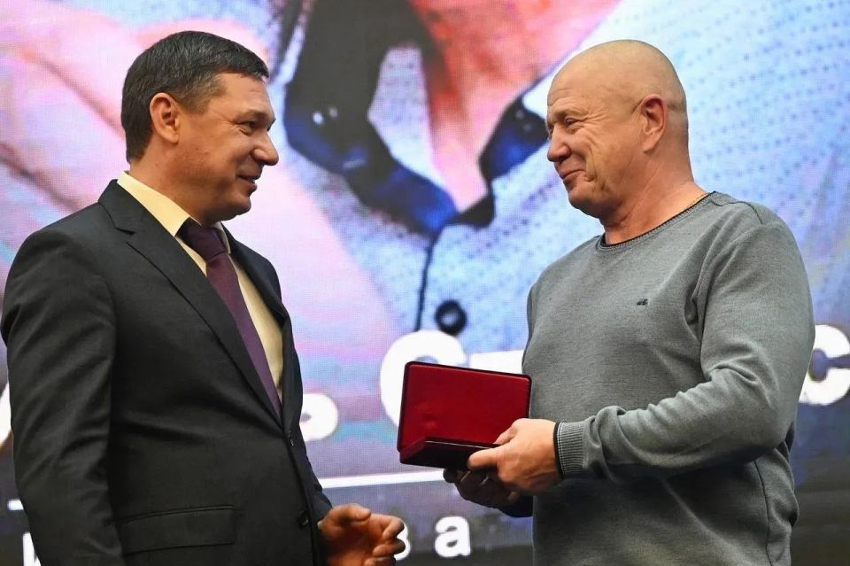 В правительстве области прошло мероприятие, посвященное Дню работника сельского хозяйства и перерабатывающей промышленности региона