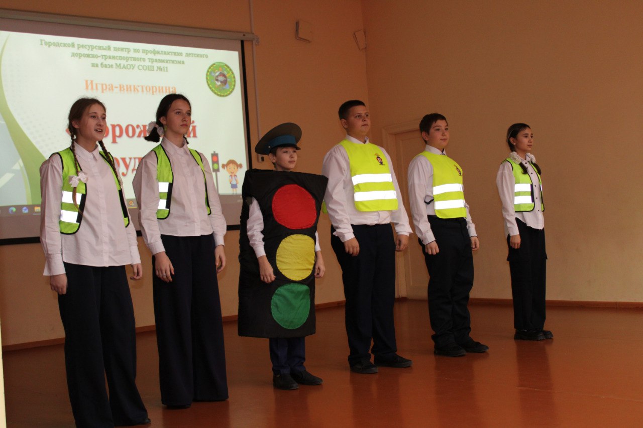 Школьники Тамбова продемонстрировали знания правил дорожного движения Школьники Тамбова продемонстрировали знания правил дорожного движения