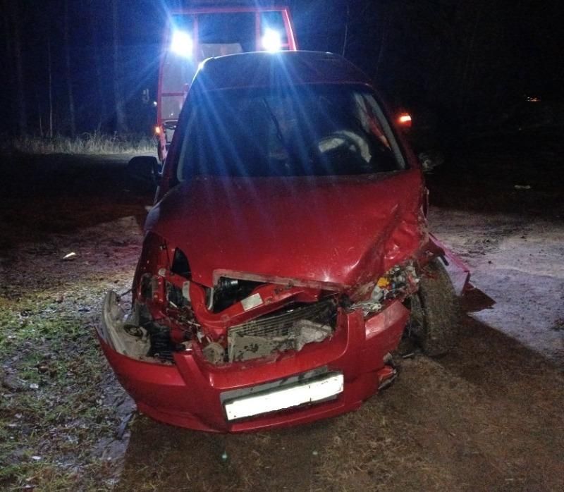 В Рассказовском округе три человека пострадали при столкновении легковушек
