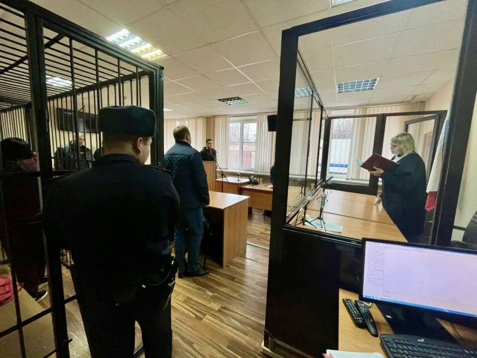 Из-за аферы бывшей сотрудницы тамбовской прокуратуры под суд пошла вся её семья