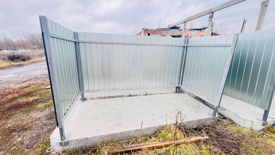 По инициативе главы региона Евгения Первышова в области ведется работа по созданию современной инфраструктуры для обращения с твердыми коммунальными отходами