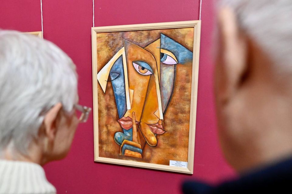 В Тамбове открылась выставка работ художника Александра Стрыгина В Тамбове открылась выставка работ художника Александра Стрыгина