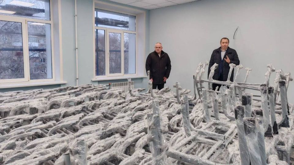 Максим Косенков: Проинспектировал ремонтные работы в первом корпусе школы №24 Максим Косенков: Проинспектировал ремонтные работы в первом корпусе школы №24