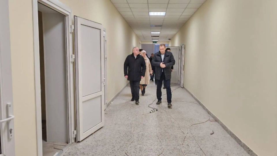 Максим Косенков: Проинспектировал ремонтные работы в первом корпусе школы №24