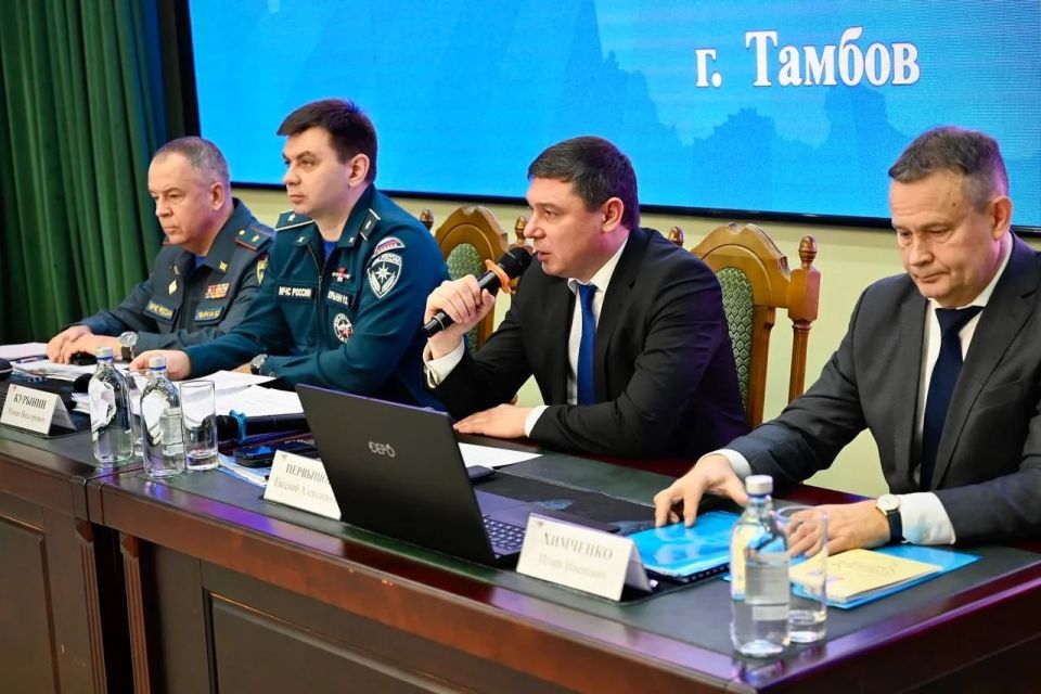 Высокую оценку подсистеме РСЧС (Единая государственная система предупреждения и ликвидации чрезвычайных ситуаций) региона дали на совещании территориальных органов МЧС Центрального федерального округа, которое прошло в...