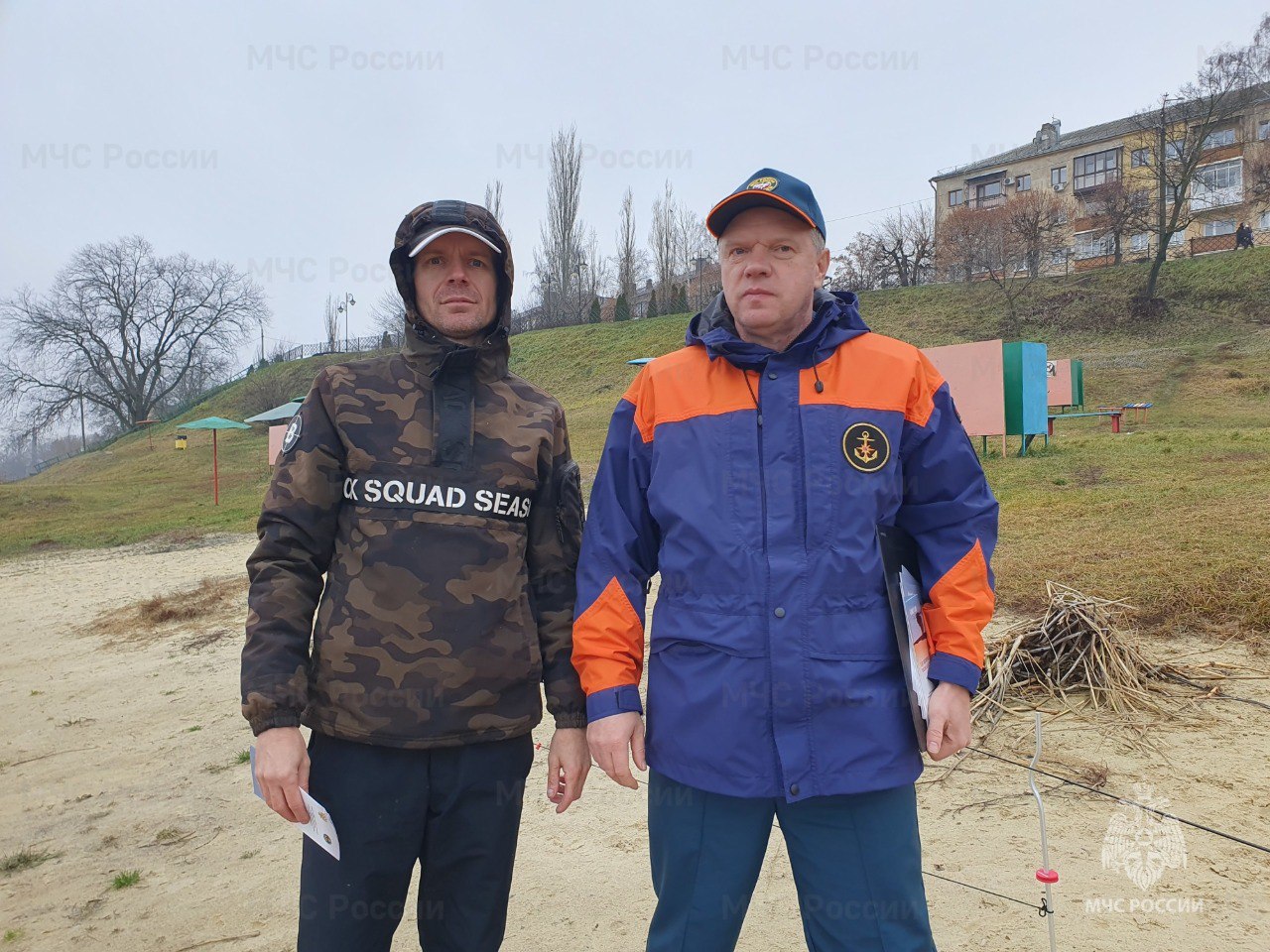 Опасность водоемов ранней зимой Опасность водоемов ранней зимой