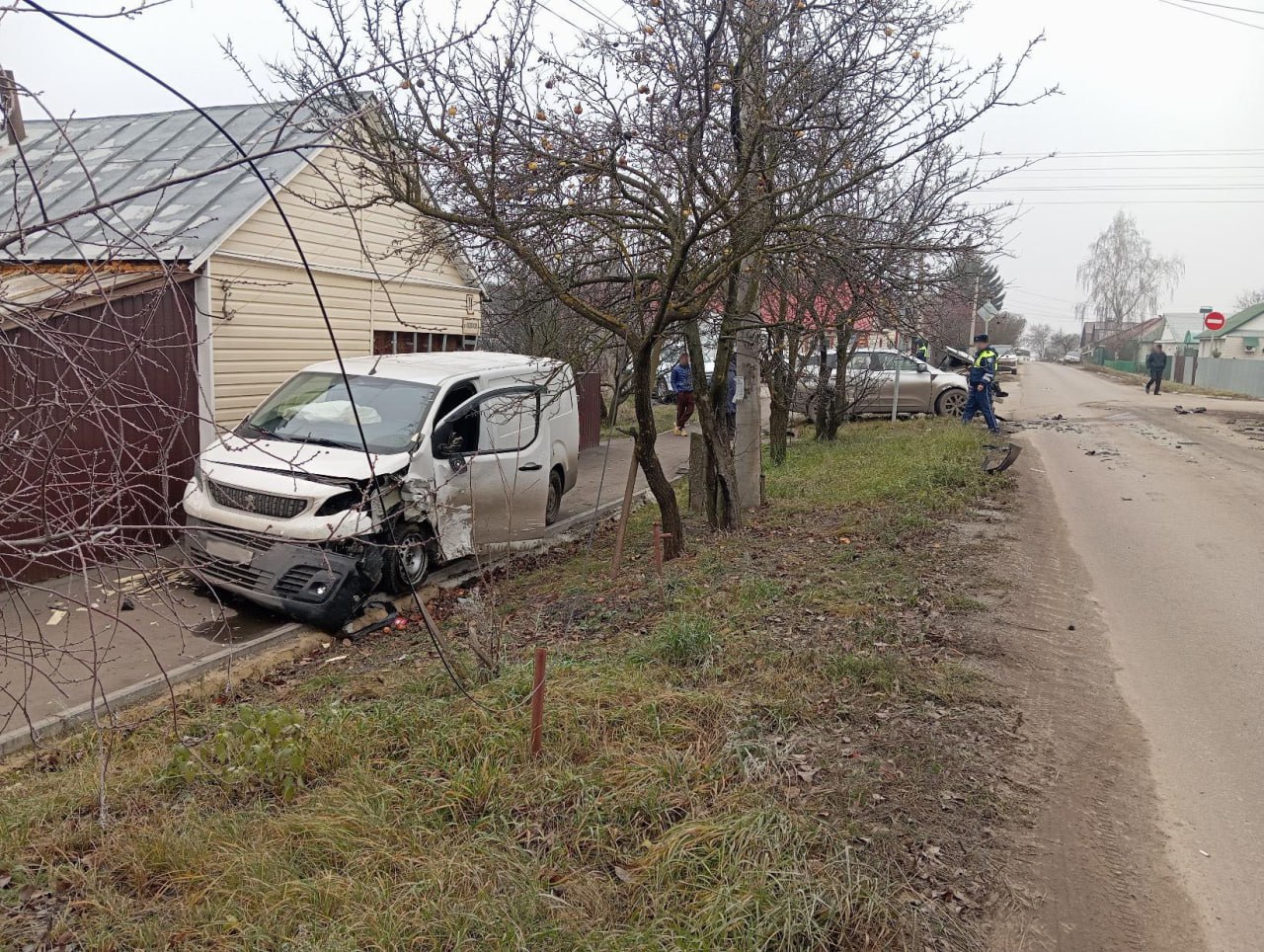 Один человек пострадал при столкновении иномарок на улице Лысогорской в Тамбове Один человек пострадал при столкновении иномарок на улице Лысогорской в Тамбове