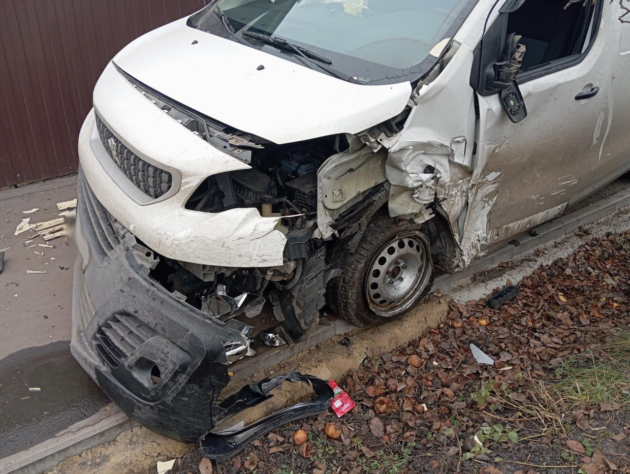 8 декабря в 10 часов 20 минут в районе дома №19 по улице Лысогорская города Тамбова водитель автомобиля «Chery Tiggo», женщина 1956 года рождения, на нерегулируемом перекрестке неравнозначных дорог при выезде со... 8 декабря в 10 часов 20 минут в районе дома №19 по улице Лысогорская города Тамбова водитель автомобиля «Chery Tiggo», женщина 1956 года рождения, на нерегулируемом перекрестке неравнозначных дорог при выезде со...