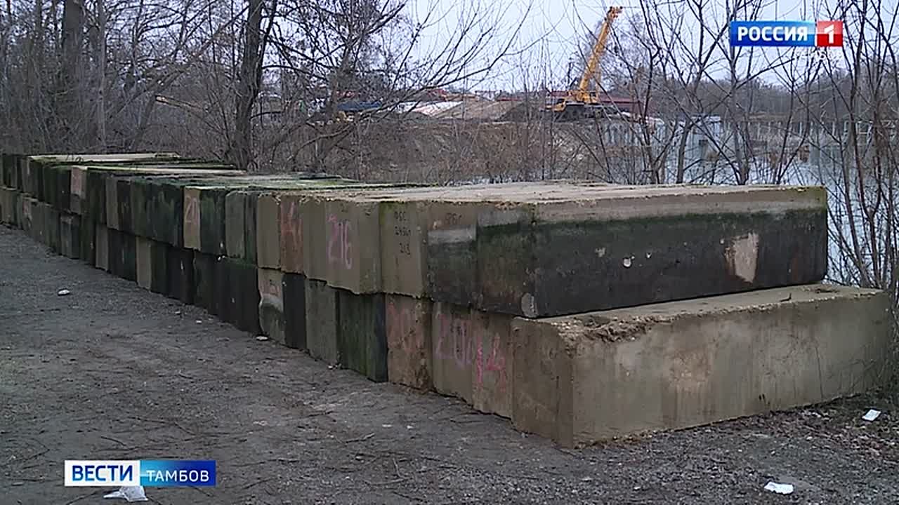 В Пригородном лесу демонтируют временную перемычку на Цне