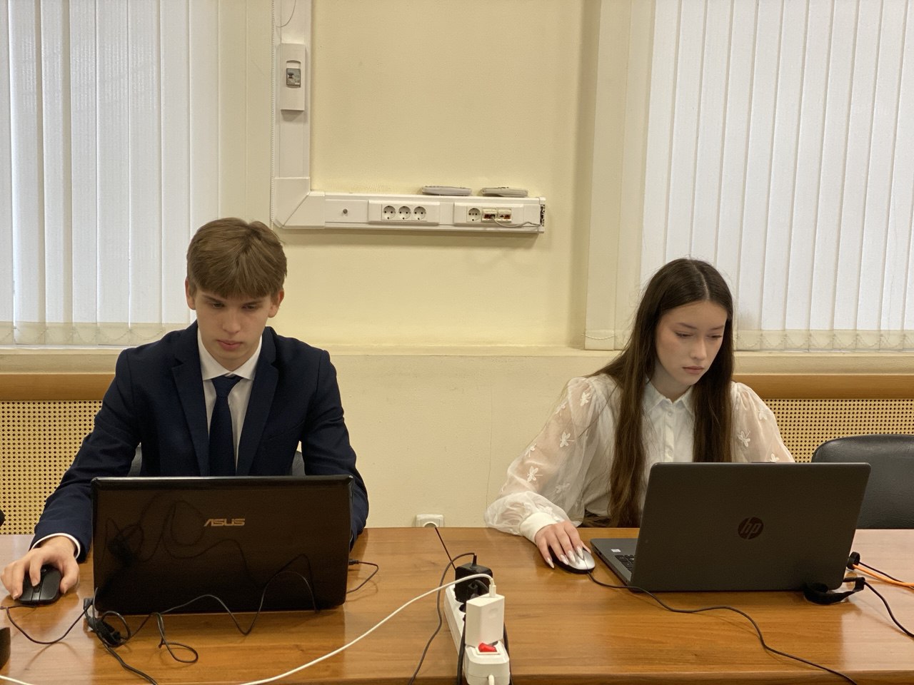 Старшеклассники Тамбова приняли участие во втором туре регионального этапа Всероссийской олимпиады школьников по вопросам избирательного права и избирательного процесса «Софиум» Старшеклассники Тамбова приняли участие во втором туре регионального этапа Всероссийской олимпиады школьников по вопросам избирательного права и избирательного процесса «Софиум»