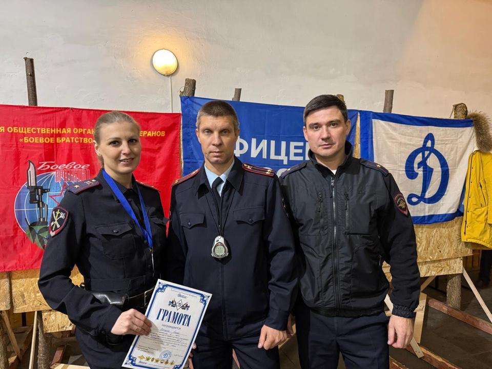 Тамбовские правоохранители соревновались в меткой стрельбе Тамбовские правоохранители соревновались в меткой стрельбе