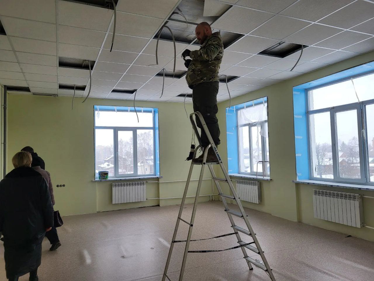 Капитальный ремонт в первом корпусе лицея №21, который проводится на средства нацпроекта «Молодежь и дети», выходит на финишную прямую Капитальный ремонт в первом корпусе лицея №21, который проводится на средства нацпроекта «Молодежь и дети», выходит на финишную прямую