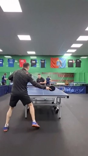 Теннис, спорт, эмоции и победа