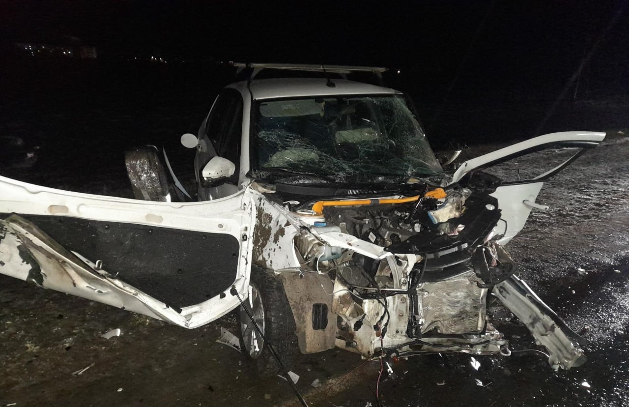 15 декабря в 16 часов 15 минут на 354 километре автодороги Р-22 «Каспий» на территории Первомайского округа, мужчина 1964 года рождения, управляя автомобилем «Lada Granta», выехал на полосу встречного движения и допустил... 15 декабря в 16 часов 15 минут на 354 километре автодороги Р-22 «Каспий» на территории Первомайского округа, мужчина 1964 года рождения, управляя автомобилем «Lada Granta», выехал на полосу встречного движения и допустил...