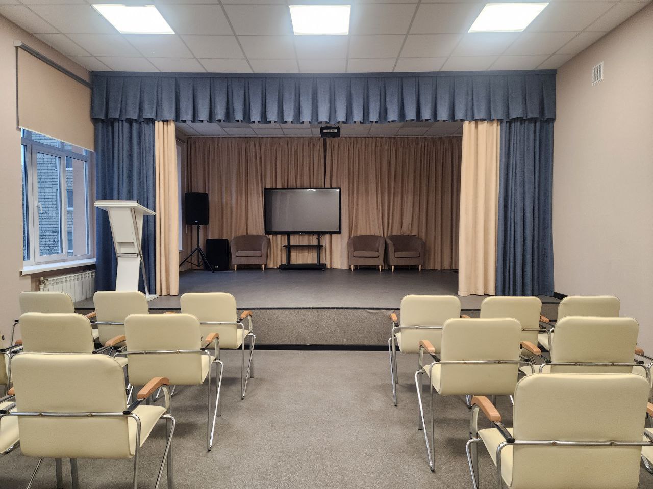 Обновленная Казачья кадетская школа-интернат открыла двери для воспитанников Обновленная Казачья кадетская школа-интернат открыла двери для воспитанников