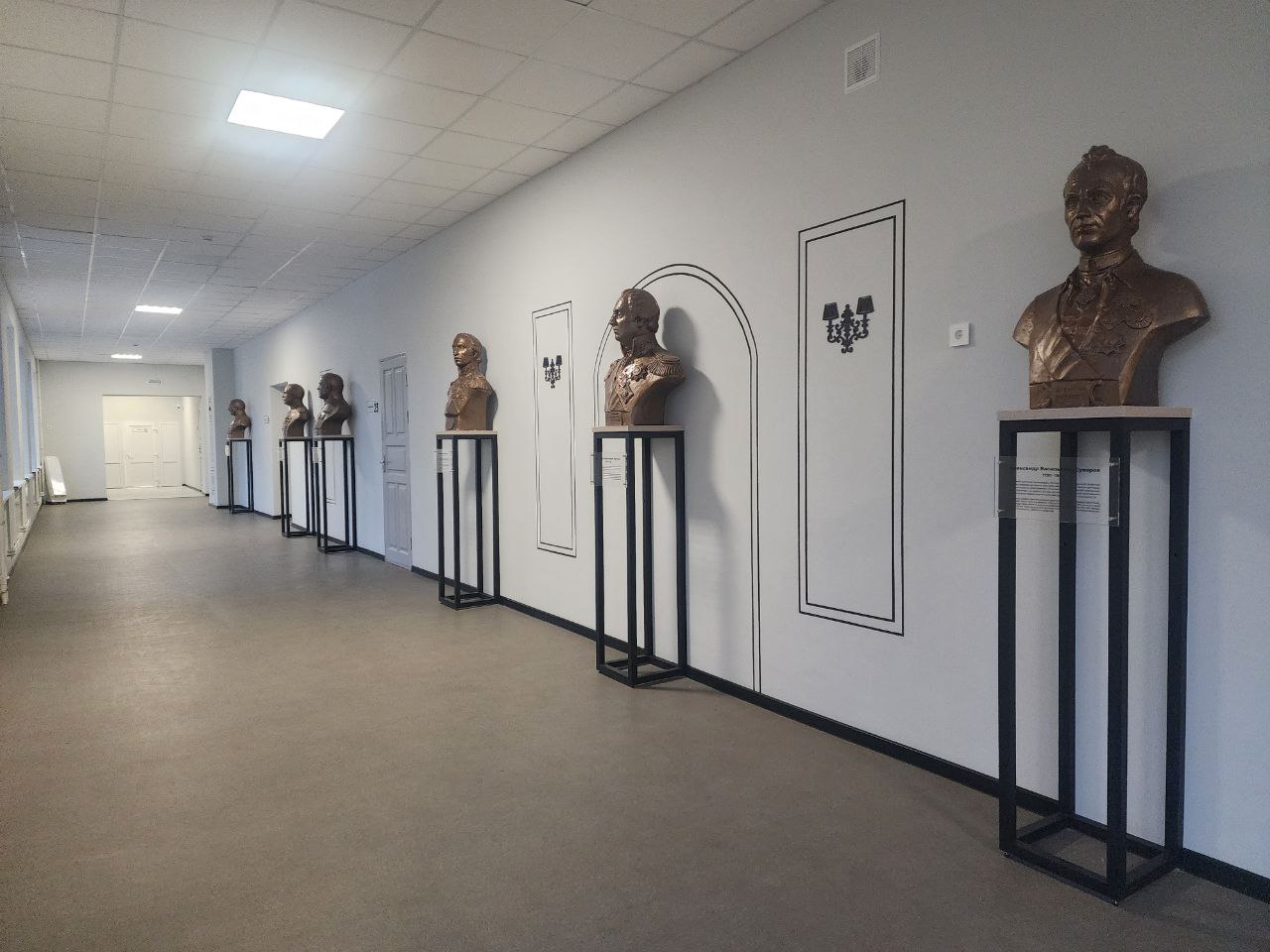 Обновленная Казачья кадетская школа-интернат открыла двери для воспитанников Обновленная Казачья кадетская школа-интернат открыла двери для воспитанников