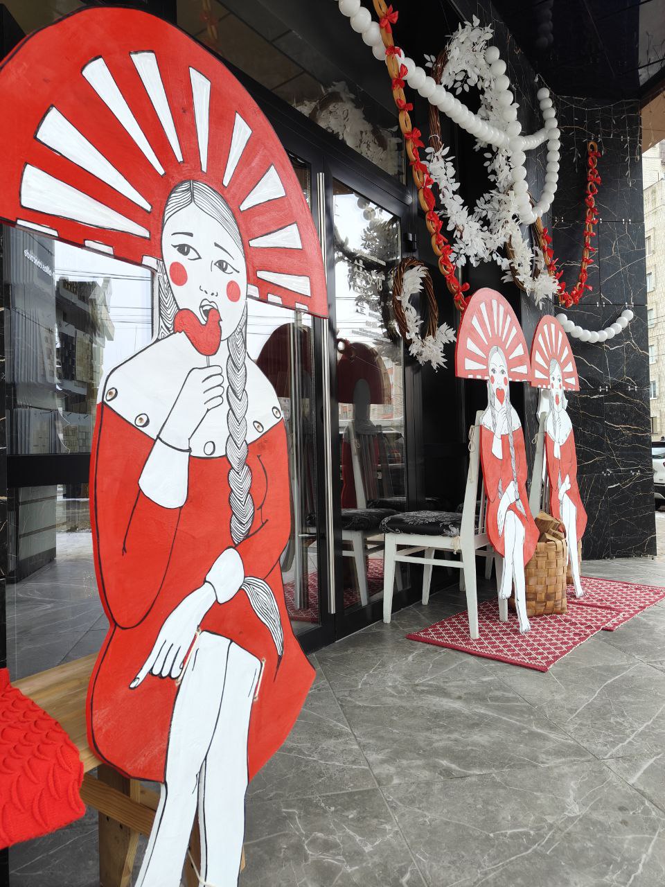 До Нового года осталось ровно две недели До Нового года осталось ровно две недели