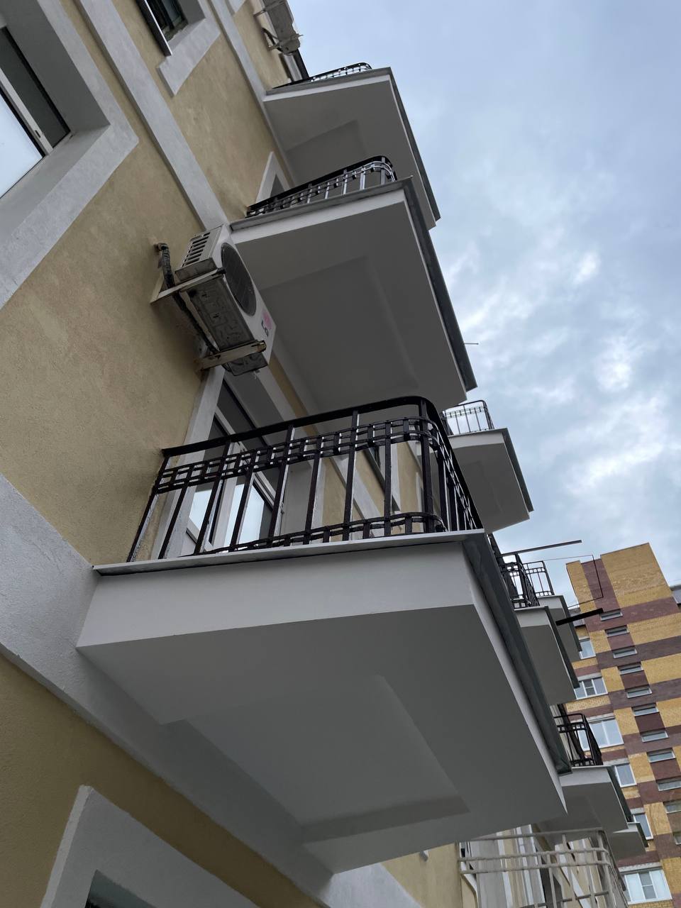 В Тамбове на улице Коммунальной обновили фасад двум домам В Тамбове на улице Коммунальной обновили фасад двум домам