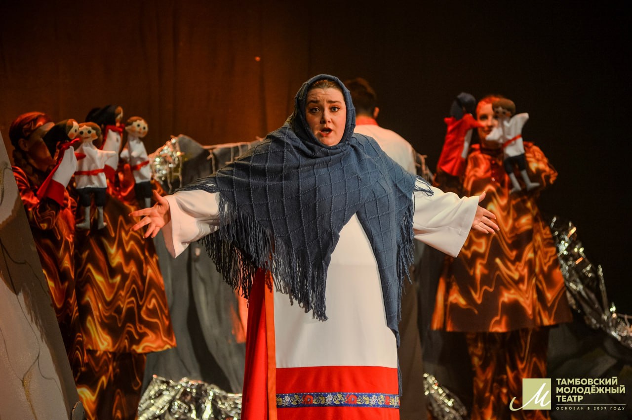 ТМТ представил премьеру сказки «Серебряное копытце» (0+) ТМТ представил премьеру сказки «Серебряное копытце» (0+)