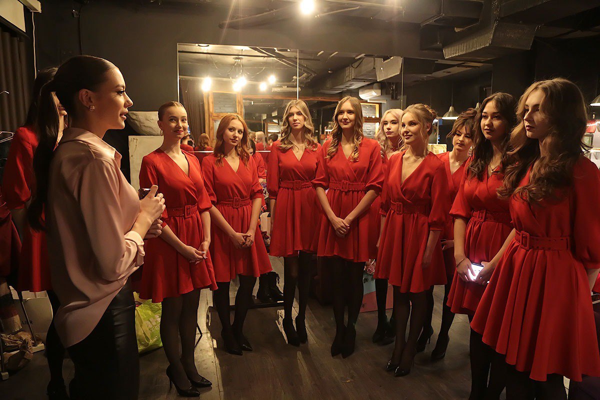 Дарья Никулина заставила трепетать сердца жюри и стала «Мисс талант-2026» Дарья Никулина заставила трепетать сердца жюри и стала «Мисс талант-2026»