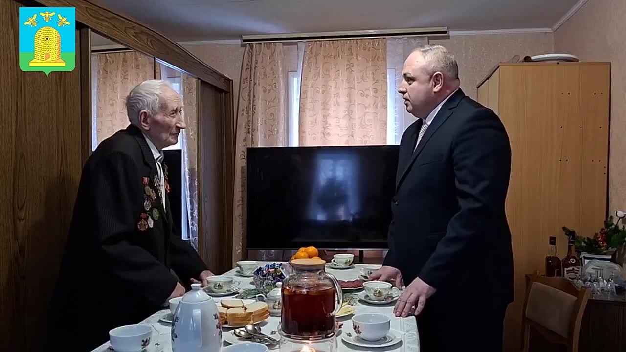 Сегодня в канун Нового года глава администрации Тамбова Максим Косенков и его заместители навестили тех, кто ковал Победу в самые трудные времена для нашей страны