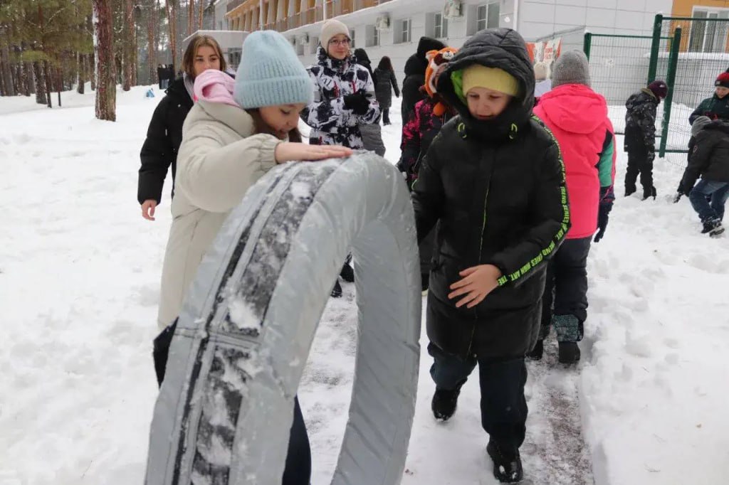 Участниками тематической смены «Снежная сказка в Космосе» стали 60 школьников Тамбовской области (6+) Участниками тематической смены «Снежная сказка в Космосе» стали 60 школьников Тамбовской области (6+)