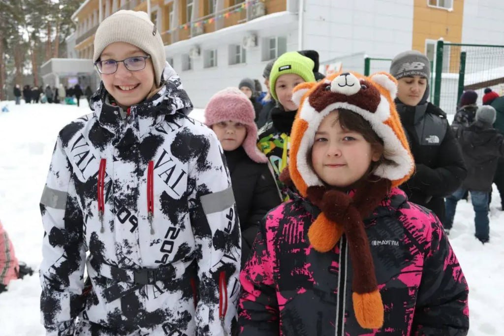 Участниками тематической смены «Снежная сказка в Космосе» стали 60 школьников Тамбовской области (6+) Участниками тематической смены «Снежная сказка в Космосе» стали 60 школьников Тамбовской области (6+)