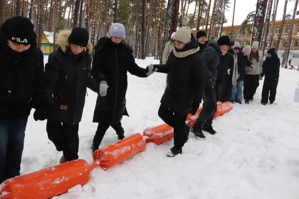 Участниками тематической смены «Снежная сказка в Космосе» стали 60 школьников Тамбовской области (6+) Участниками тематической смены «Снежная сказка в Космосе» стали 60 школьников Тамбовской области (6+)