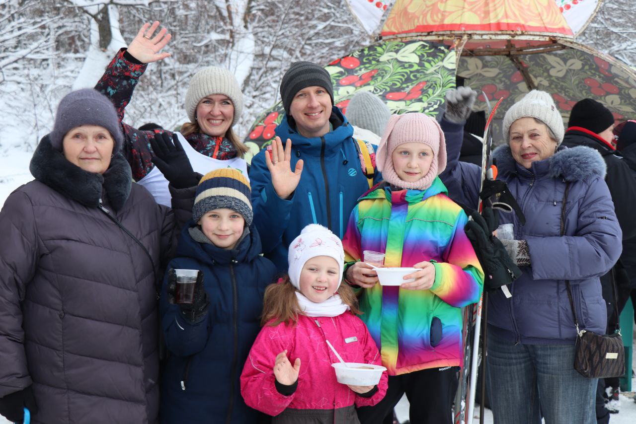 Более 100 лыжников Тамбовской области поучаствовали в рождественской лыжной гонке (6+) Более 100 лыжников Тамбовской области поучаствовали в рождественской лыжной гонке (6+)