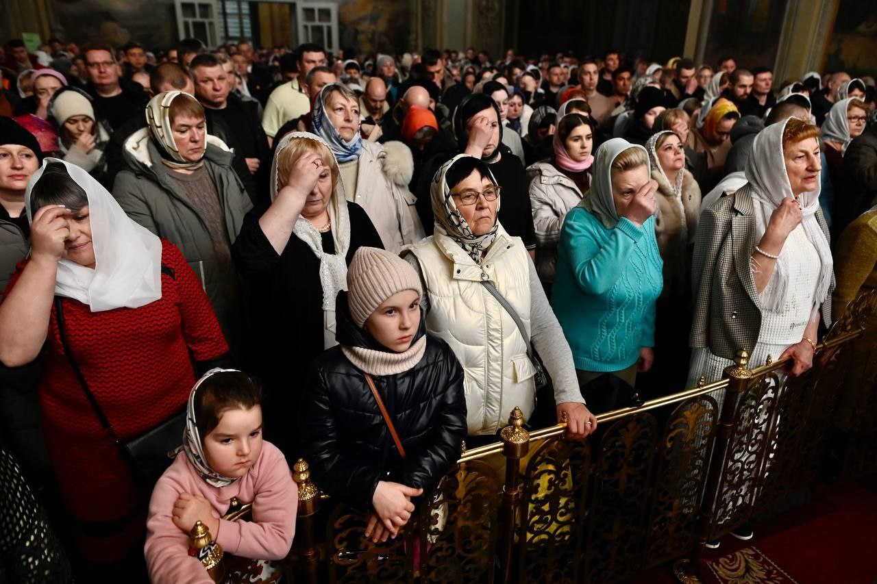 7 января православные верующие отмечают большой христианский праздник - Рождество Христово 7 января православные верующие отмечают большой христианский праздник - Рождество Христово