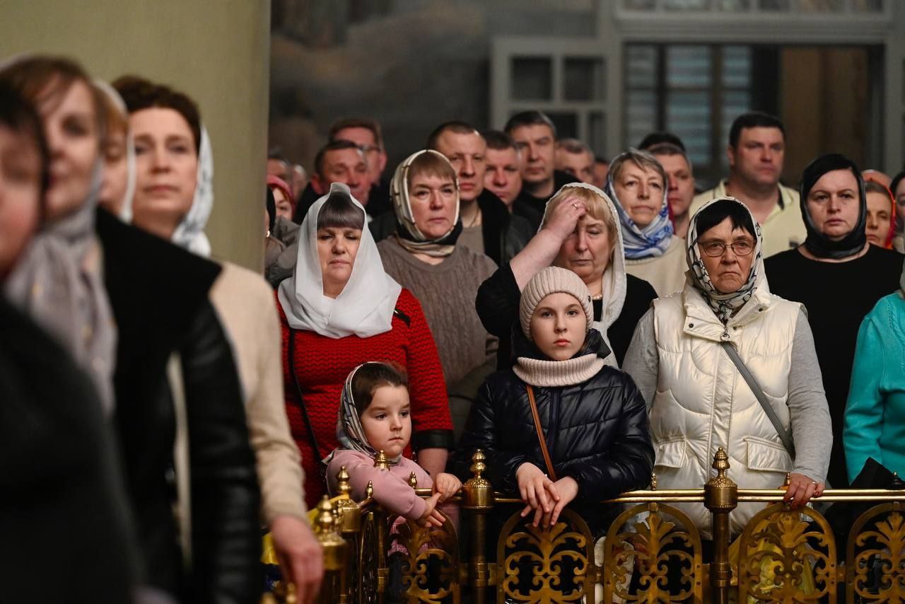 7 января православные верующие отмечают большой христианский праздник - Рождество Христово 7 января православные верующие отмечают большой христианский праздник - Рождество Христово