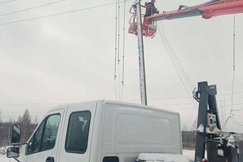 Более 500 энергетиков устраняют последствия непогоды в Тамбовской области