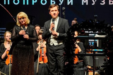 � ������� ������ ������ � ���� �������, ����������� ������� �������� � �������