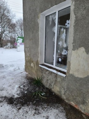 В Доме культуры в Красносвободном местный житель разбил окна