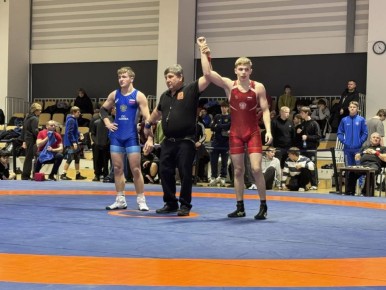 Спортсмены из Тамбова завоевали две медали на первенстве ЦФО по греко-римской борьбе