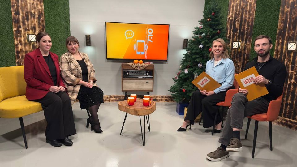 В "Новом утре" на "Новом веке" - наш главред Юлия Буковская и журналист Анна Мещерская