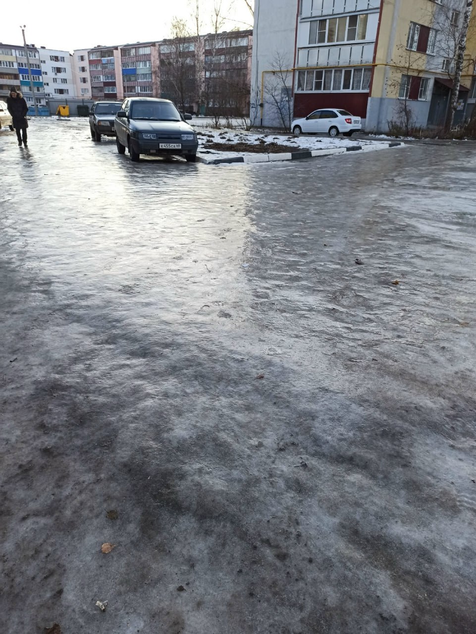 Гололёд, сугробы и наледь на крыши: в Тамбове в работе управляющих компаний выявили более 280 нарушений