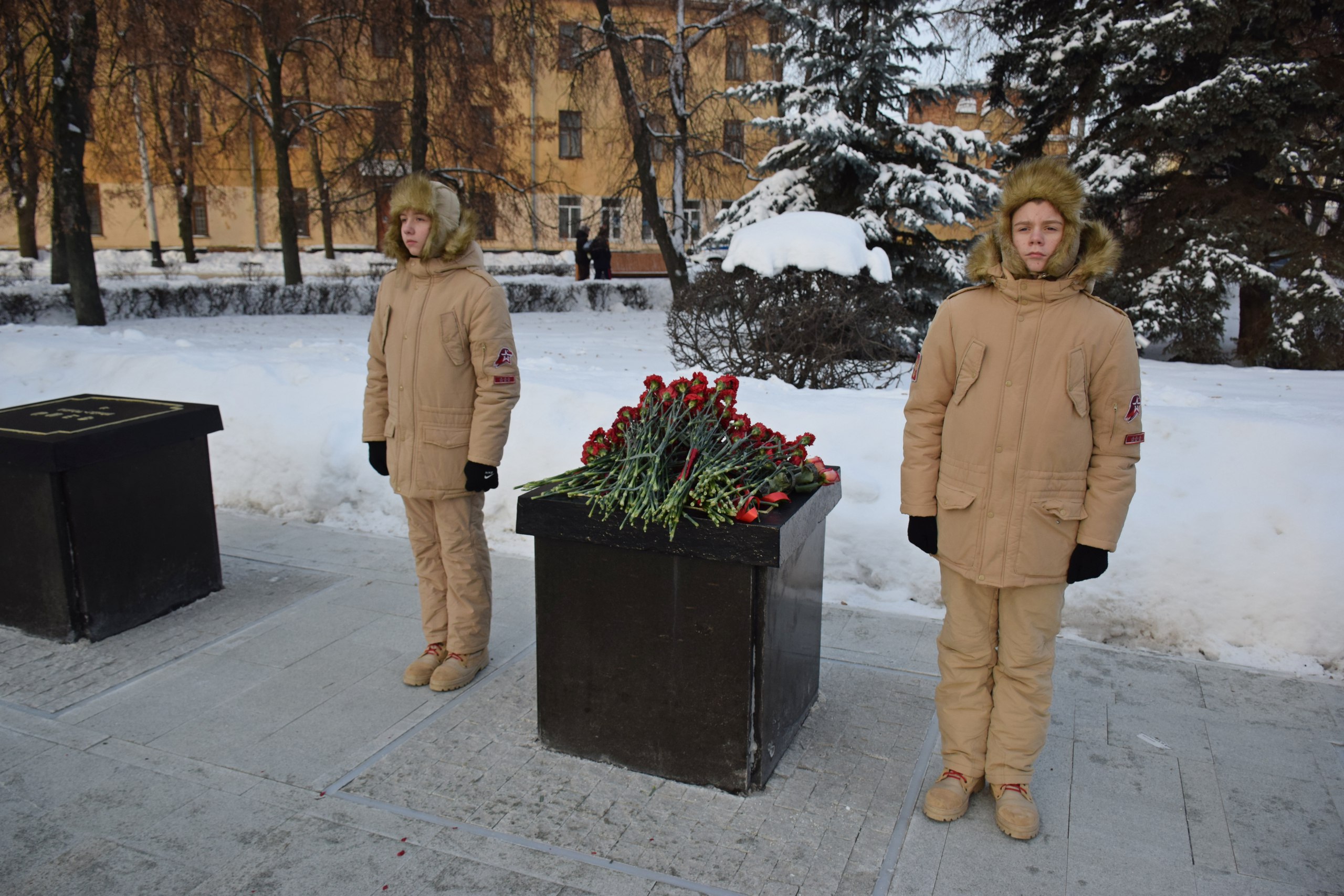 Сегодня вся Россия чтит одну из важнейших дат своей истории — 82-ю годовщину полного снятия блокады Ленинграда Сегодня вся Россия чтит одну из важнейших дат своей истории — 82-ю годовщину полного снятия блокады Ленинграда