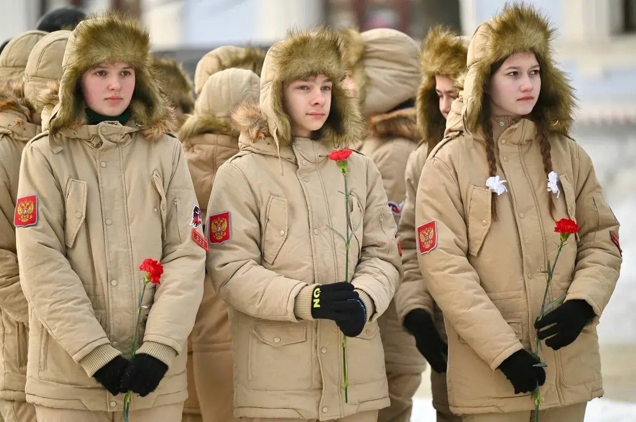 27 января, в День полного освобождения Ленинграда от фашистской блокады, глава Тамбовской области Евгений Первышов принял участие в памятном мероприятии, которое прошло у мемориального комплекса «Вечная Слава» на Соборной... 27 января, в День полного освобождения Ленинграда от фашистской блокады, глава Тамбовской области Евгений Первышов принял участие в памятном мероприятии, которое прошло у мемориального комплекса «Вечная Слава» на Соборной...