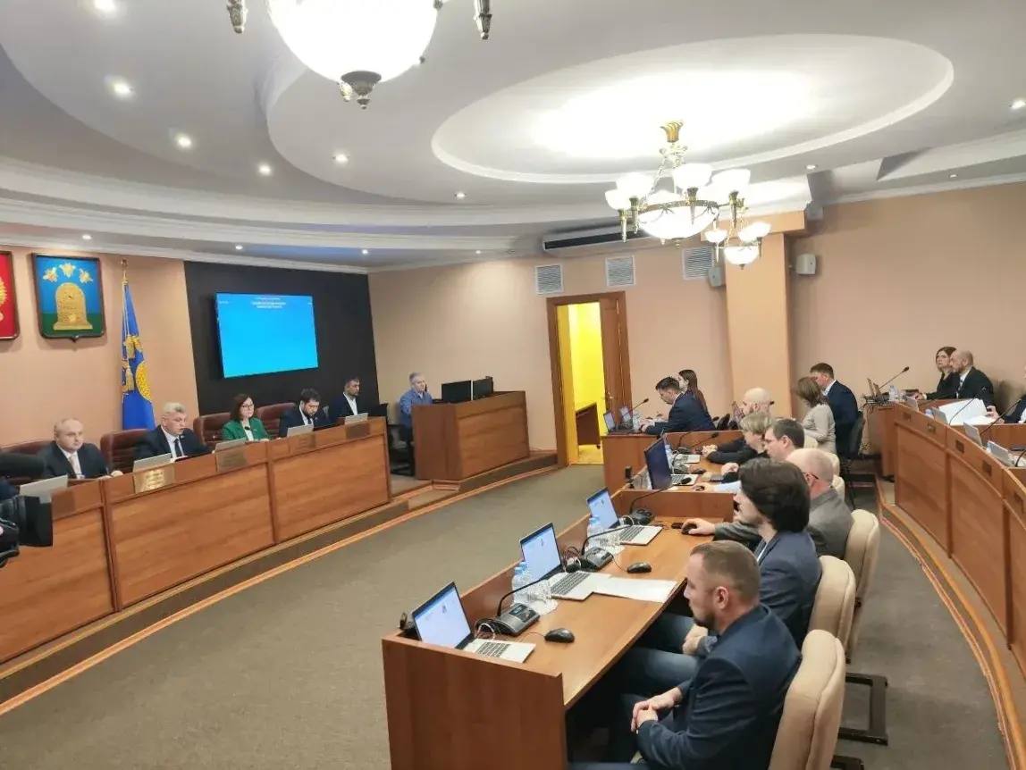 Максим Косенков: Принял участие в первом в 2026 году заседании Тамбовской городской Думы Максим Косенков: Принял участие в первом в 2026 году заседании Тамбовской городской Думы