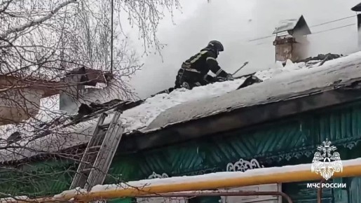 На улице Гоголевской в Мичуринске сгорел частный дом