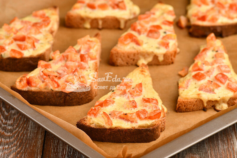 Хрустящие бутерброды с помидорами: простой рецепт из одного набора продуктов