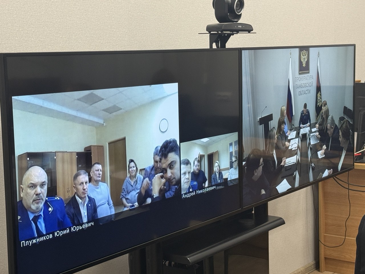 Сегодня в региональной прокуратуре состоялась встреча прокурора Тамбовской области Андрея Кулагина с представителями бизнес-сообщества Сегодня в региональной прокуратуре состоялась встреча прокурора Тамбовской области Андрея Кулагина с представителями бизнес-сообщества