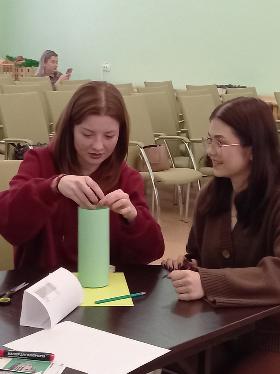 На базе детского технопарка «Кванториум-Тамбов» собрались учителя-предметники, педагоги дополнительного образования городских школ, чтобы принять участие в деловой игре На базе детского технопарка «Кванториум-Тамбов» собрались учителя-предметники, педагоги дополнительного образования городских школ, чтобы принять участие в деловой игре