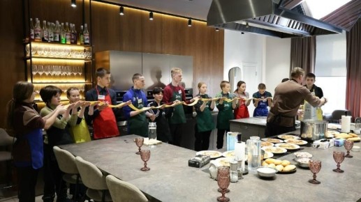 Пятиметровую пасту приготовили воспитанники Знаменской школы-интерната в Тамбове