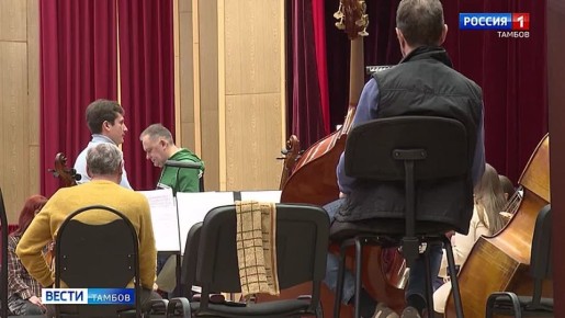 В унисон с погодой звучит название творческого вечера Сергея Чеботарева — «А снег повалится, повалится...». В этой поэтической метафоре — 55 лет жизненного пути, где государственная служба переплелась с творчеством, а...